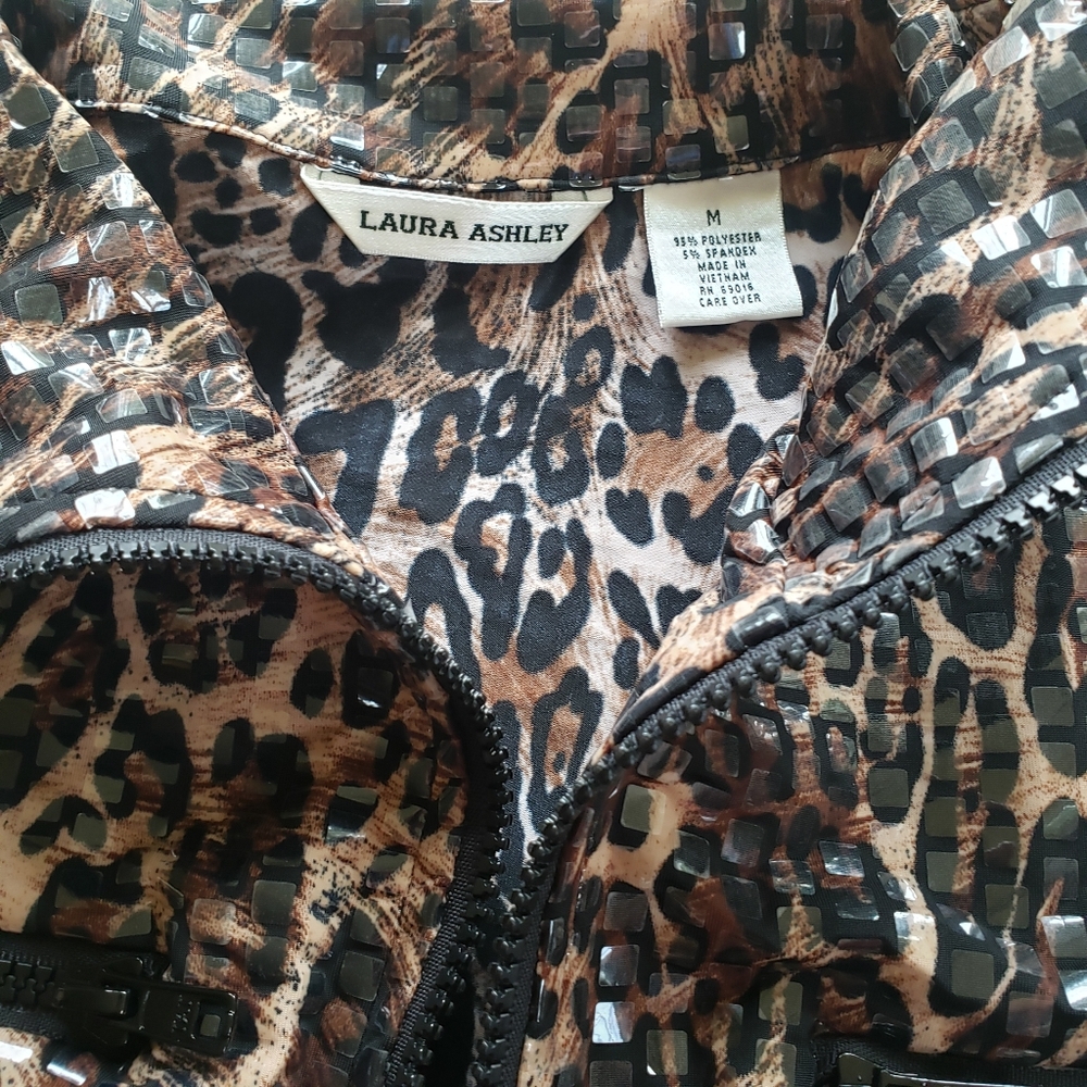 Laura Ashley leopard zip jacket medium - image 5